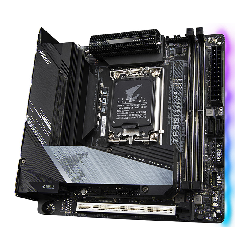 لوحة أم Gigabyte Z690I AORUS U - مراجعة Lga 1700 Ddr5 Itx Motherboard وسعره